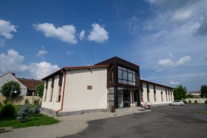 FOTO. Primăria Satu Mare pune la dispoziţia firmelor nou înfiinţate birouri în Centrul de Afaceri