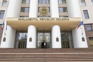 Toamna la Chişinău aduce alegeri locale şi alegeri parlamentare noi