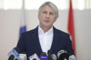 Eugen Teodorovici, cu 2 zile înainte de protestul diasporei: #Rezist este o ruşine! /VIDEO