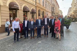 Flutur a propus la Cernăuţi grăbirea procedurilor pentru deschiderea noilor puncte de ...
