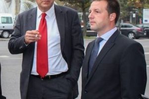 Dragomir exclude posibilitatea de a migra la alt partid deocamdata, lasand totusi un mic semn de interpretare