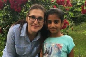 În Argeş, 51 de copii cu profilul Sorinei – „greu adoptabil”