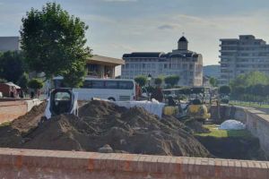 Fără să fie zidită o Ană, în Cetatea Alba Iulia s-au ”îngropat” mulţi bani pe lucrări de mântuiala care acum trebuie cârpite