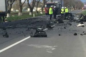 Accident GRAV în Braşov - DOI MORȚI după ce o maşină s-a IZBIT de un TIR