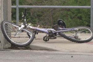 Accident mortal in Baicoi. Un biciclist a decedat dupa ce s-a izbit de un stalp