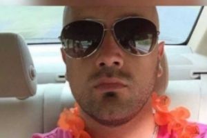 INCREDIBIL Statul român, OBLIGAT să îi plătească daune morale unui poliţist care vindea minore pentru sex