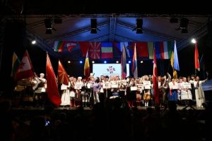 Festivalul Internaţional de Folclor de la Aiud: ingredientele unei ediţii desfăşurate la cel mai înalt nivel