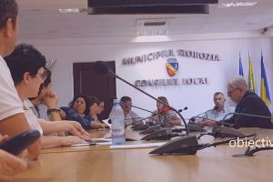 Graba strică treaba. Transportul public din Slobozia, suspendat din cauza lipsei licenţelor. Scandal şi acuzaţii. VIDEO
