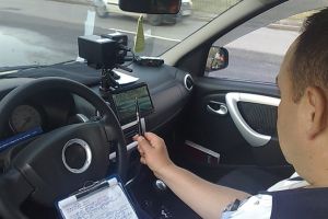 Șofer beat prins de poliţişti la volan, la Timişoara. Sute de alte amenzi pentru şoferii indisciplinaţi