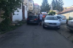 Femeie de 80 de ani lovită de un autoturism