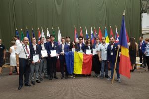 Aur şi argint pentru elevii suceveni la Olimpiada Internaţională de Astronomie şi Astrofizică