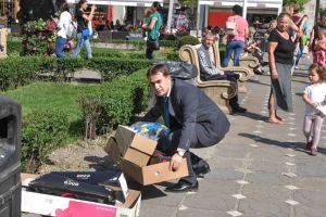 Averea lui Robert Kristof: economii cât veniturile pe un an, bursă pentru management în sectorul public