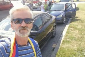 Primii protestatari au sosit în Piaţa Victoriei