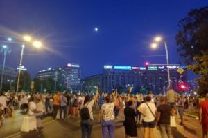 Protest in Bucuresti: Peste 15.000 de oameni in strada