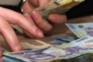 Boierie în sistemul de stat! Salarii fabuloase pentru funcţionarii publici!