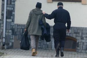 Cetăţean turc prins de poliţişti în timp ce trecea ilegal graniţa din Serbia în România