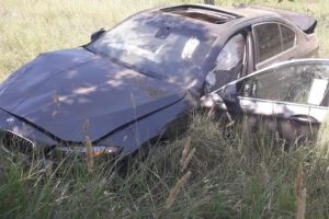 Tulcea: Șofer si pasager, raniti dupa ce masina in care se aflau a ajuns in afara carosabilului