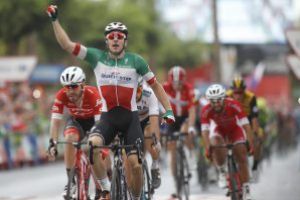 Ciclism: Elia Viviani, noul campion al Europei in proba de fond