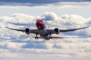 Italia investigheaza aterizarea de urgenta a unui Boeing 787 la Roma