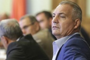 Mircea Drăghici, „sufocat” de procurori!