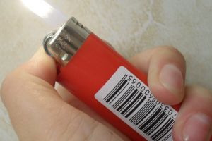 Accident stupid! Botoşănean spitalizat după explozia unei brichete