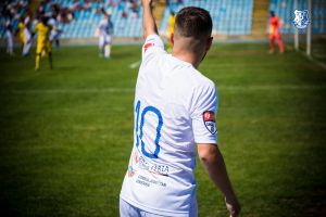 Brand si simboluri:  Numerele de pe tricourile de joc ale FC Farul Constanta, sub forma unui element marinaresc (galerie foto)
