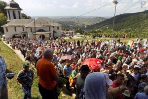 Pelerinaj la Mănăstirea Nicula, de Sfânta Maria Mare