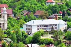 Se redeschide internatul Colegiului Tehnic de Transporturi Auto Baia Sprie. 32 de locuri de cazare moderne pentru elevi