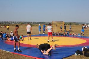 Festivalul „Sport şi voie bună” de la Plopeni a ajuns la a 8-a ediţie