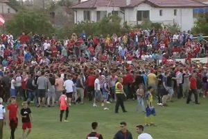 Suporter Club UTA, şantajată! Primăria va rezilia contractul de finanţare cu UTA dacă Suporter Club UTA mai face acest lucru