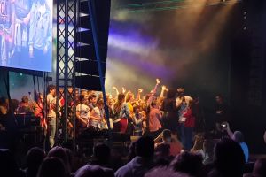 Primarul Cătălin Flutur: Summer Fest va avea anul acesta o altă anvergură. Vezi programul artiştilor care vor urca pe scena de la Cornişa!