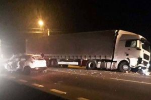 Agenţi de pază RĂNIȚI în accident la Bascov!
