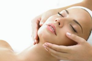 Curs cosmetică acreditat la Târgu Mureş