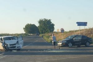 Neacordare de prioritate. Accident la intersectia Doua Cantoane, Tulcea-Constanta