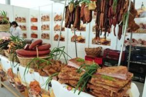 Şapte noi preparate româneşti din carne, atestate drept produse tradiţionale de Ministerul Agriculturii