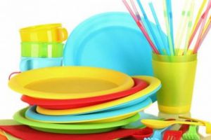 Deschizător de drumuri: Un mare magazin scoate de la vânzare produsele din plastic
