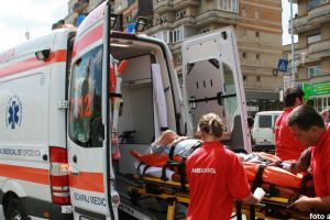 Accident la Podul Gării. O femeia rănită