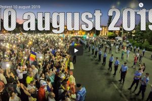 Reporter la protest. Cum a fost în Piaţa Victoriei, la mitingul din 10 august (VIDEO)