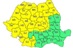 Judeţul Bihor, sub cod galben: Rafale de vânt, averse torenţiale şi grindină