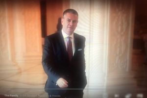Un deputat de Timiş, în rol principal într-un serial nou pe Netflix