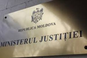 Justiţia devine veriga slabă a guvernului nou de la Chişinău