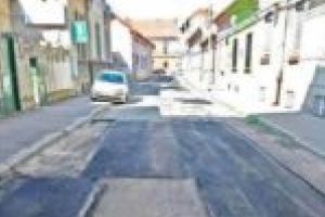 Secetă în centrul Lugojului! O stradă a municipiului, fără apă de pe timpul lui Ceauşescu