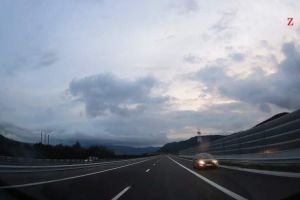 VIDEO| Autostrada A1, Șoimuş-Ilia, ”inaugurată”, (şi) pe CONTRASENS, la nici 2 h de la deschiderea oficială