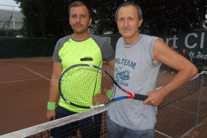 Gigi Berariu a încheiat grupa cu victorii pe linie