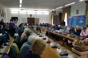 Guvern: Reglementări noi privind acordarea cetăţeniei române pentru minori