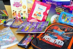 Rechizite si ghiozdane pentru toti scolarii si prescolarii din Constanta