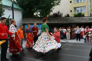 Tradiţiile ţigăneşti, continuate după 60 de ani. ”Alături de români convieţuim de secole” (FOTO-VIDEO)