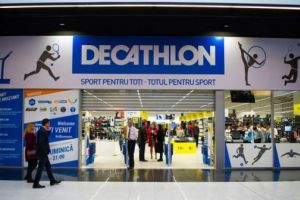 Produs periculos pentru copii, retras de la Decathlon. Cum vă puteţi recupera banii
