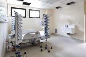 Clinica de Mari Arşi de la Timişoara se deschide la finalul lunii septembrie, după ultimele estimări