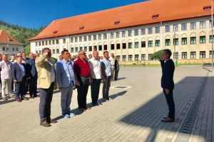 Donaţii importante pentru Colegiul Militar Câmpulung din partea absolvenţilor promoţiei 1989